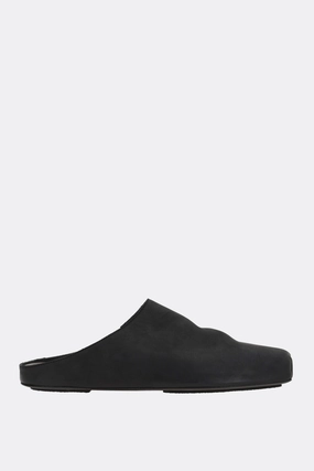 ballet slippers in smooth leather