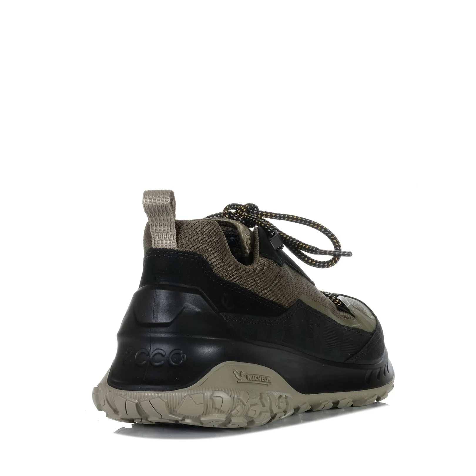 Ecco Ult-Trn 824254 Tarmac