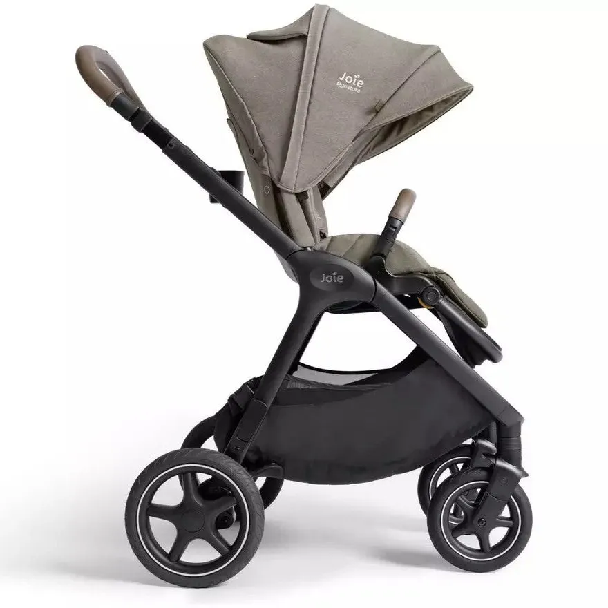 Joie Signature Finiti pram - Maple
