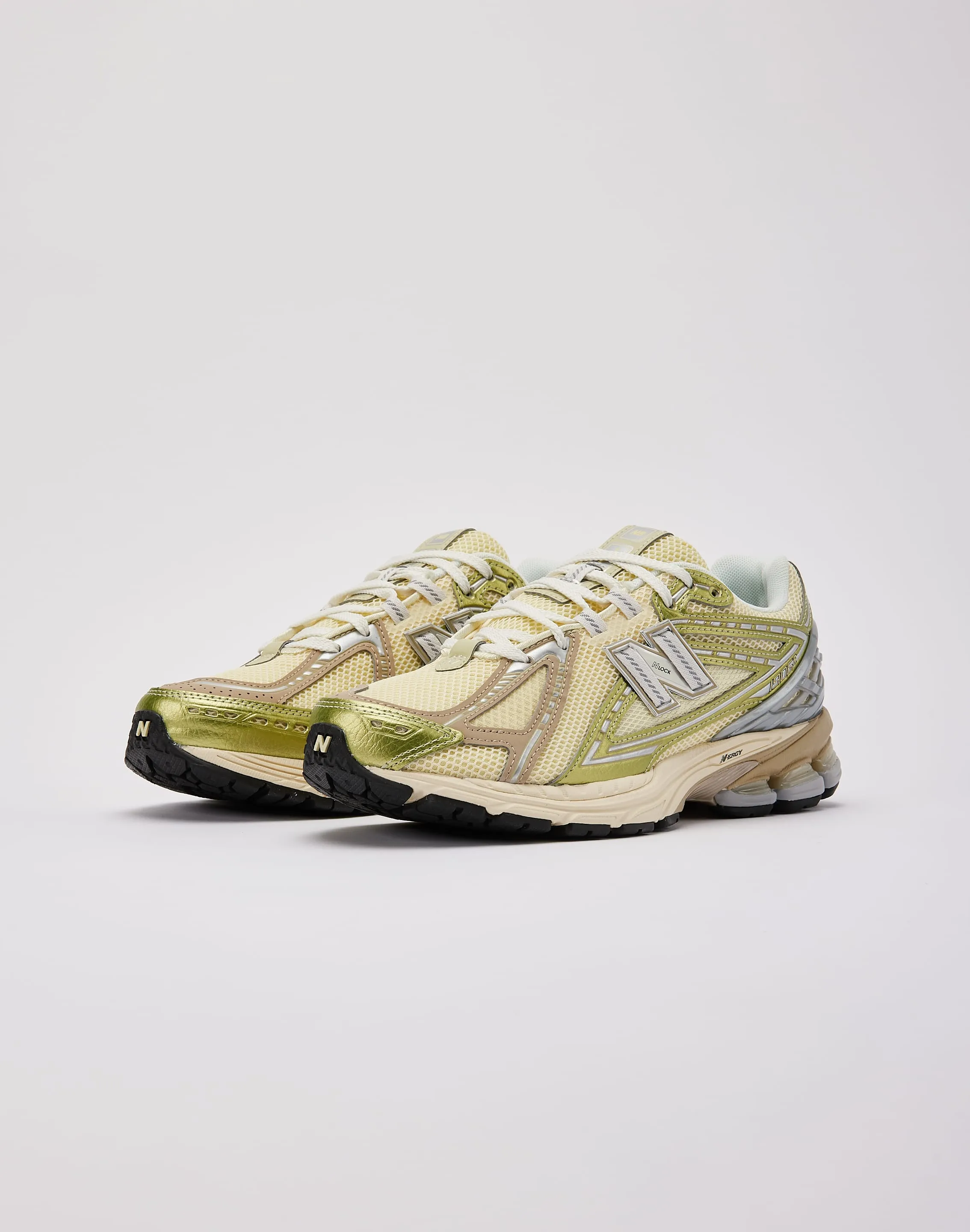 New Balance 1906R