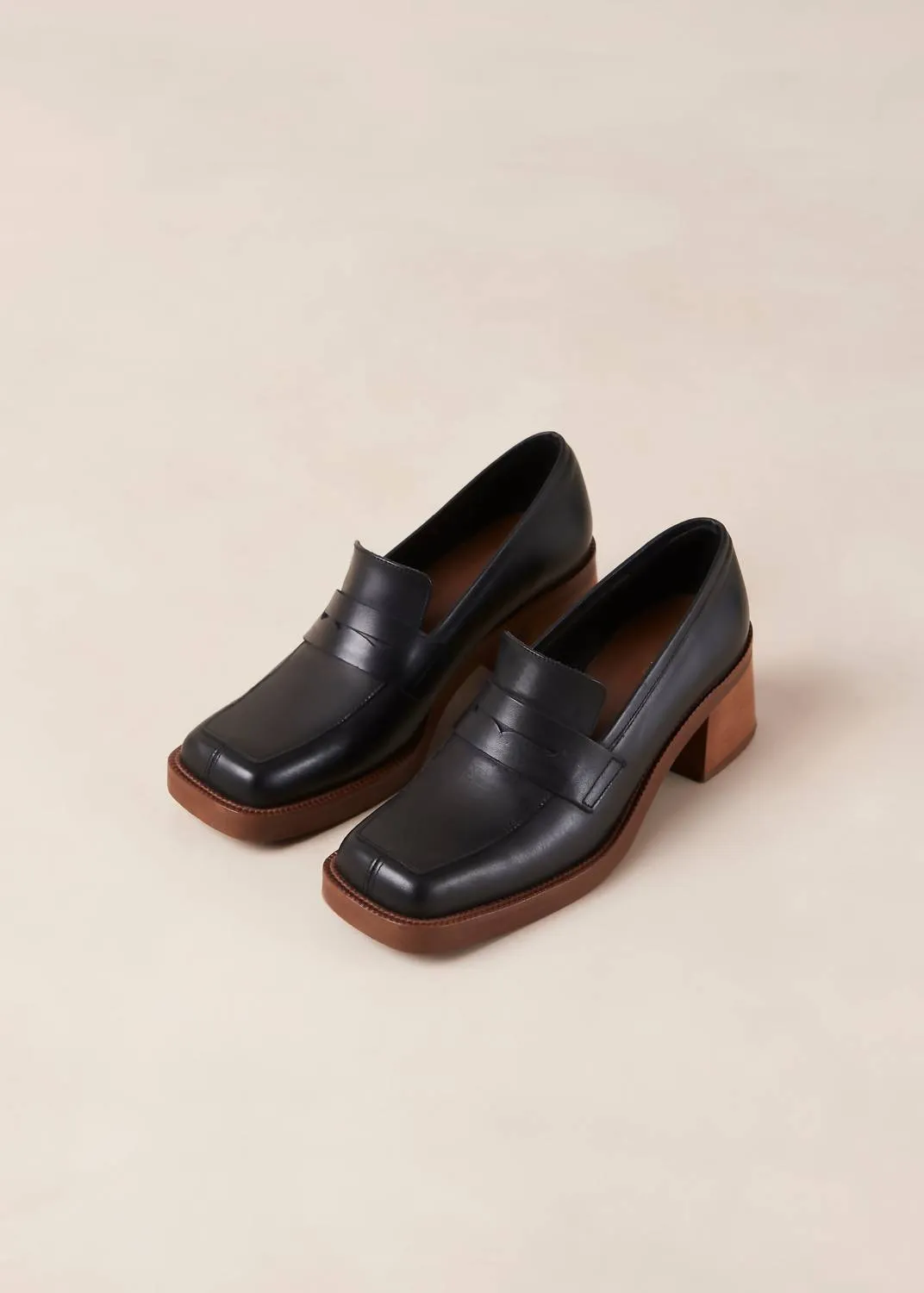 Roxanne Loafer In Black