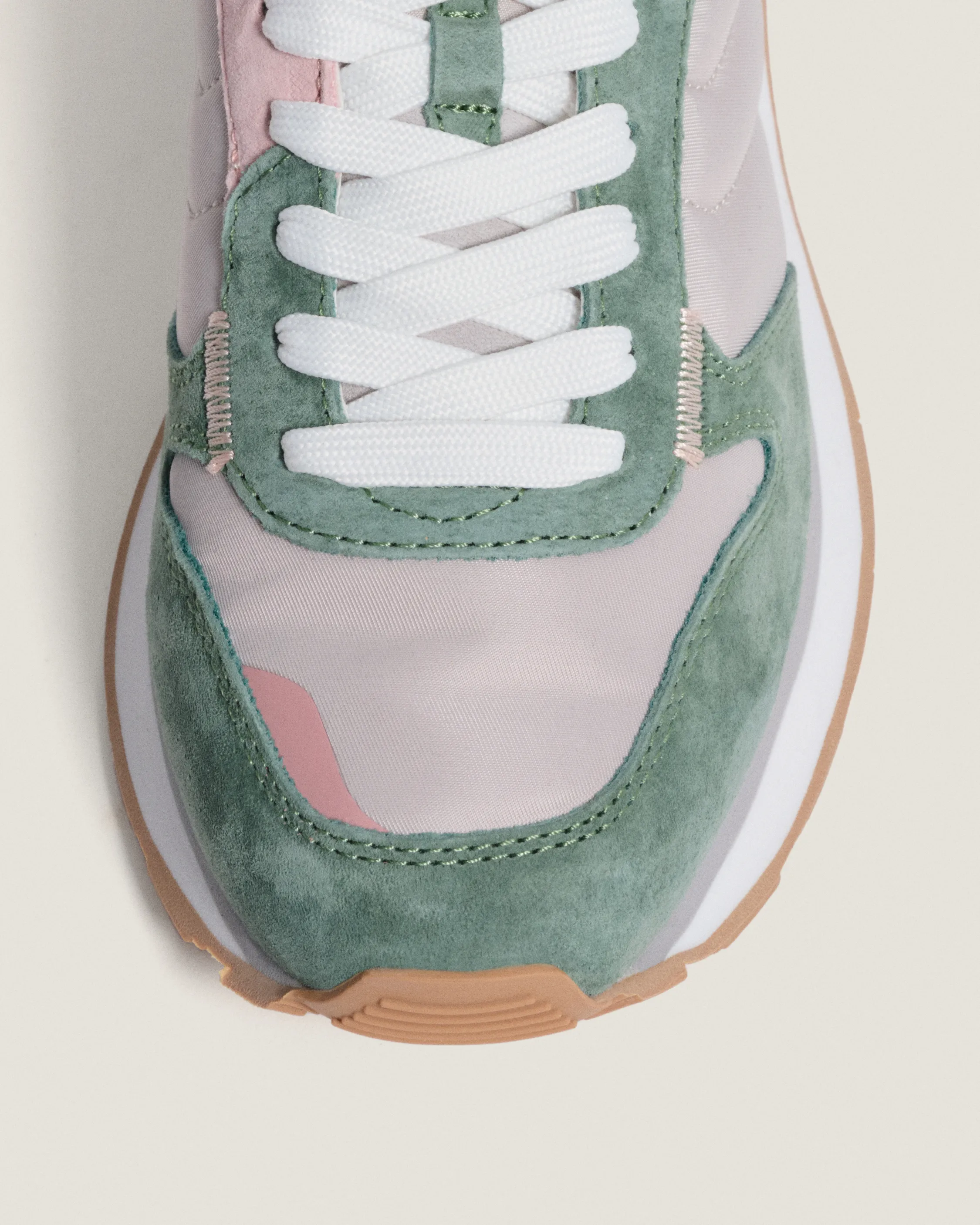 Track & Field Shoes in Syracuse